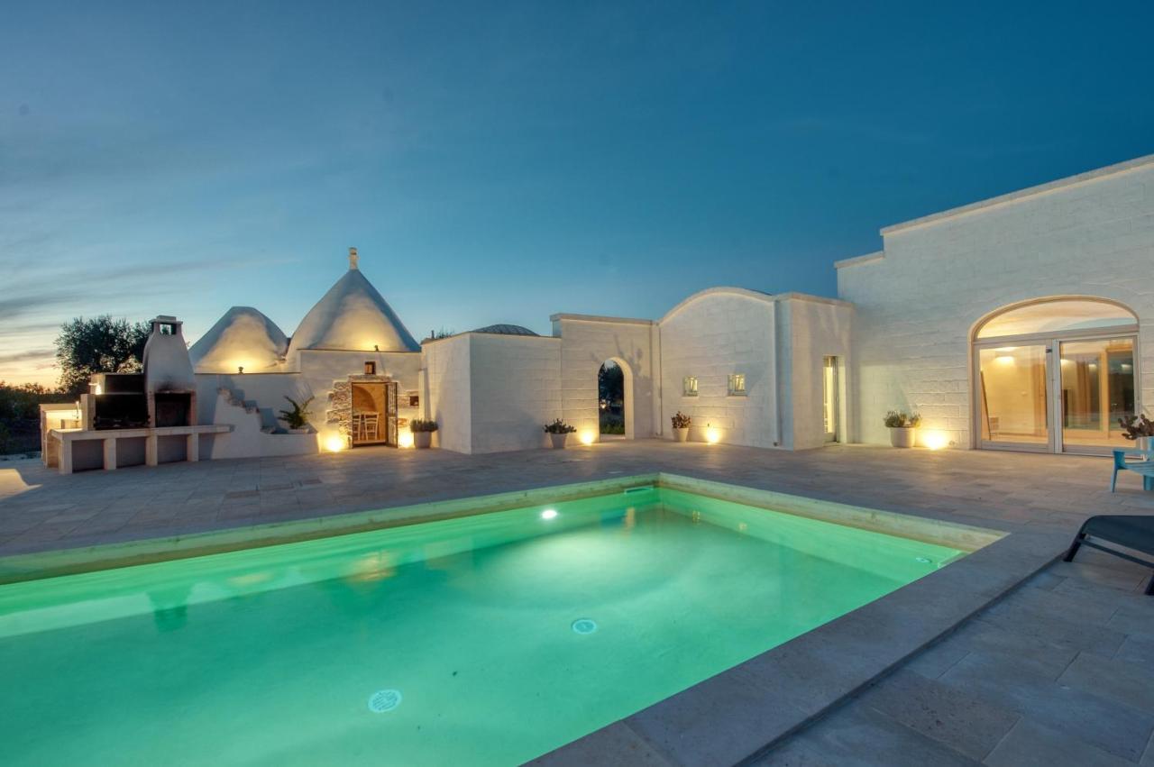Trullo Amelie Villa ออสตูนี ภายนอก รูปภาพ