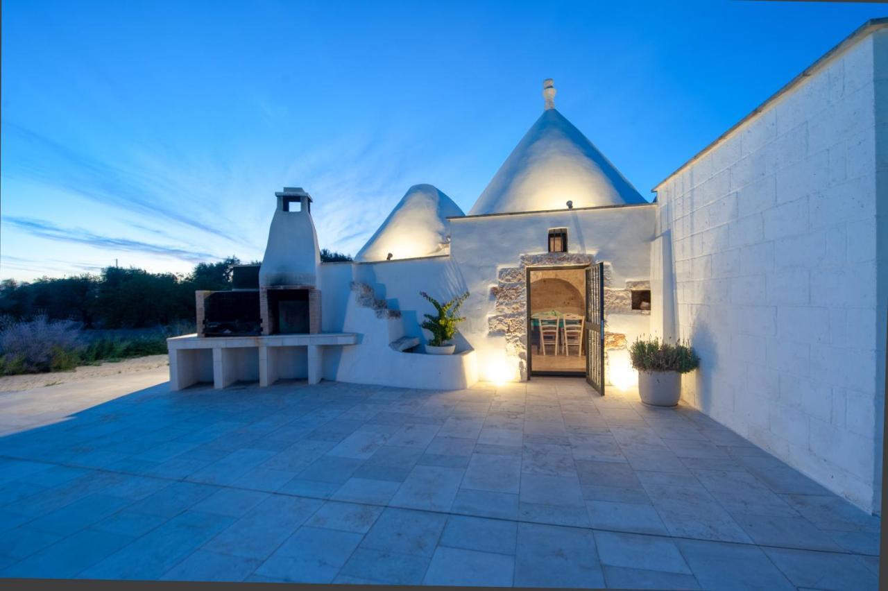 Trullo Amelie Villa ออสตูนี ภายนอก รูปภาพ